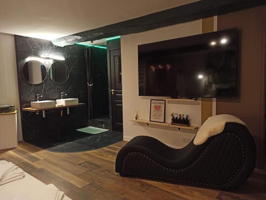 L'Etreinte, Gite De Charme Avec Jacuzzi Interieur Et Sauna Guéméné-sur-Scorff Zewnętrze zdjęcie